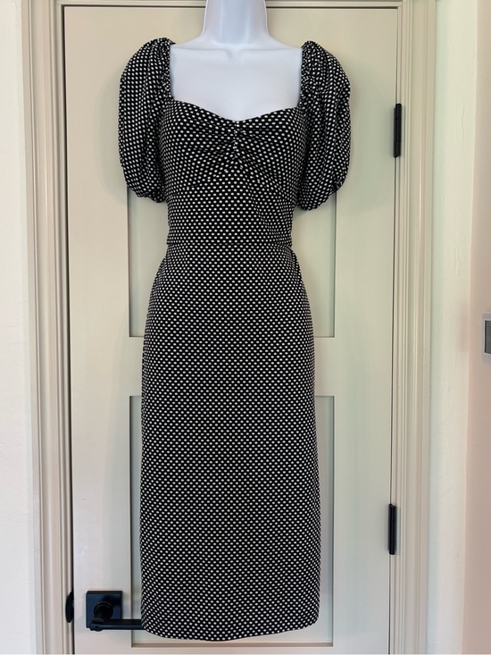 Betsey Johnson Dresses & Skirts - Betsey Johnson Polka Dot ruched pin up retro glam midi dress puff sleeve Sz 8